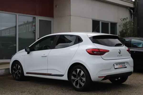 Renault Clio 2021 - 11990 EUR, 200300 km - AUTO.MOTO.pt - 200300km - foto 13 de 27