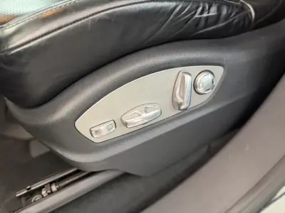 Porsche Cayenne 2016 - 34000 EUR, 280000 km - AUTO.MOTO.pt - 280000km - foto 22 de 23