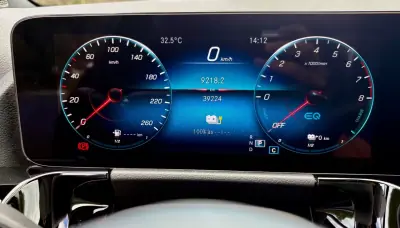Mercedes-Benz GLA 250 2023 - 42500 EUR, 39724 km - AUTO.MOTO.pt - 39724km - foto 18 de 25