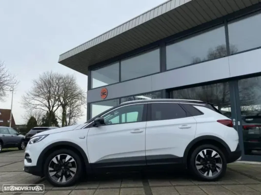 Opel Grandland X 2019 - 21750 EUR, 156000 km - AUTO.MOTO.pt - 156000km - foto 5 de 26