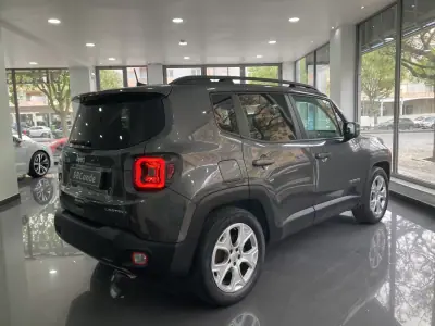 Jeep Renegade 2019 - 12900 EUR, 102216 km - AUTO.MOTO.pt - 102216km - foto 33 de 42