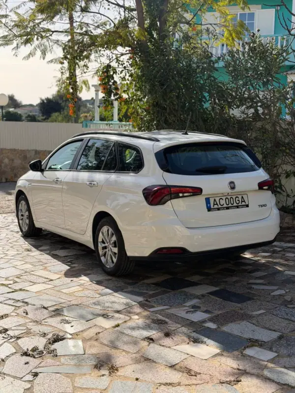 Fiat Tipo 2020 - 12900 EUR, 106811 km - AUTO.MOTO.pt - 106811km - foto 6 de 8