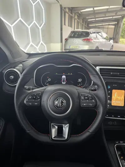 MG ZS 2025 - 23500 EUR, 20197 km - AUTO.MOTO.pt - 20197km - foto 37 de 41