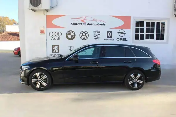 Mercedes-Benz C 200 2024 - 39980 EUR, 19384 km - AUTO.MOTO.pt - 19384km - foto 7 de 47