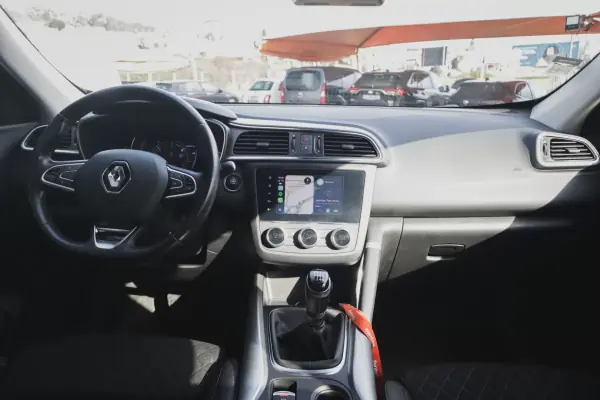 Renault Kadjar 2019 - 20480 EUR, 68000 km - AUTO.MOTO.pt - 68000km - foto 2 de 16