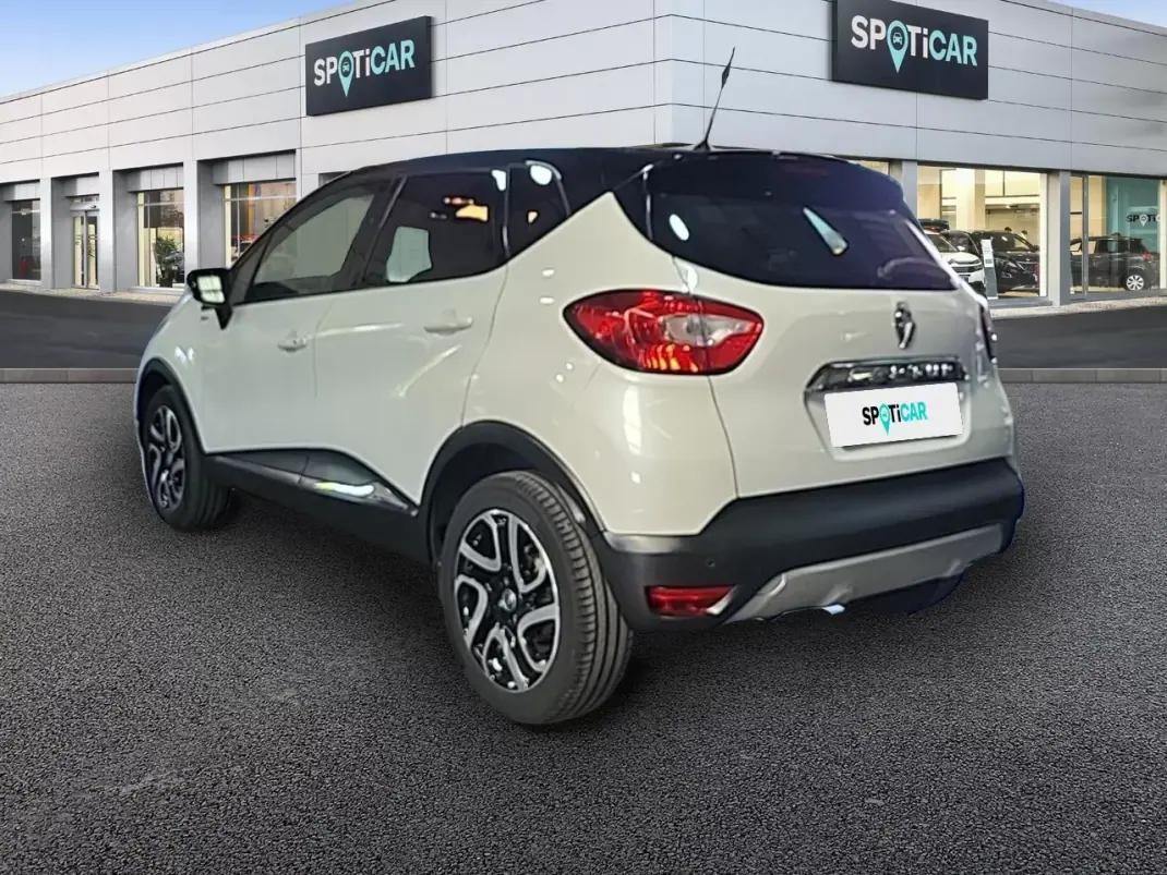 Renault Captur 2017 - 11900 EUR, 118207 km - 118207km - foto 5 de 23