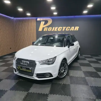 Audi A1 Sportback 2013 - 14250 EUR, 180000 km - AUTO.MOTO.pt - 180000km - foto 8 de 13