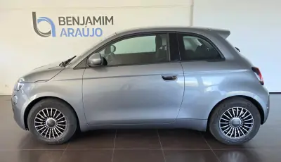 Fiat 500e 2023 - 21750 EUR, 14035 km - 14035km - foto 1 de 9