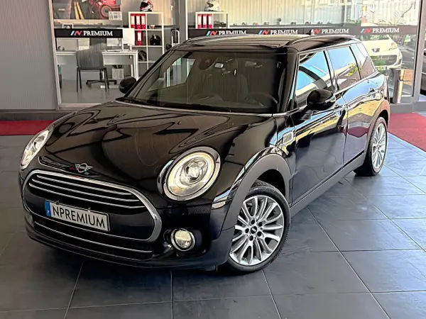 MINI Clubman 2019 - 18500 EUR, 43000 km - AUTO.MOTO.pt - 43000km - foto 17 de 35
