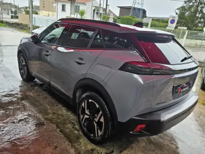 Peugeot 2008 2023 - 22999 EUR, 119000 km - AUTO.MOTO.pt - 119000km - foto 5 de 21