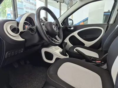 Smart ForFour 2016 - 9999 EUR, 65181 km - 65181km - foto 19 de 29