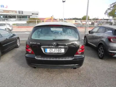 Mercedes-Benz R 350 2010 - 16500 EUR, 197453 km - AUTO.MOTO.pt - 197453km - foto 6 de 15