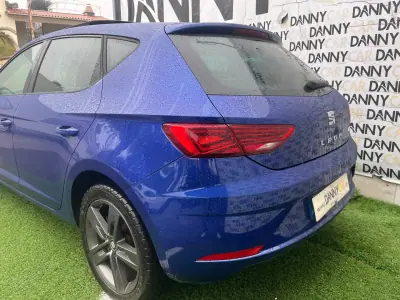 SEAT Leon 2019 - 16750 EUR, 99000 km - AUTO.MOTO.pt - 99000km - foto 4 de 17