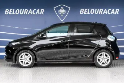 Renault Zoe 2017 - 15000 EUR, 45000 km - AUTO.MOTO.pt - 45000km - foto 3 de 15