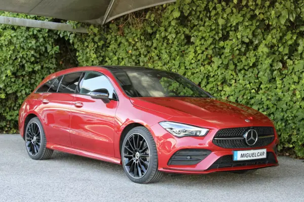 Mercedes-Benz CLA 250 e Shooting Brake AMG Line 2023 Híbrido Plug-In — 39 000 km Mercedes-Benz CLA 250 2023