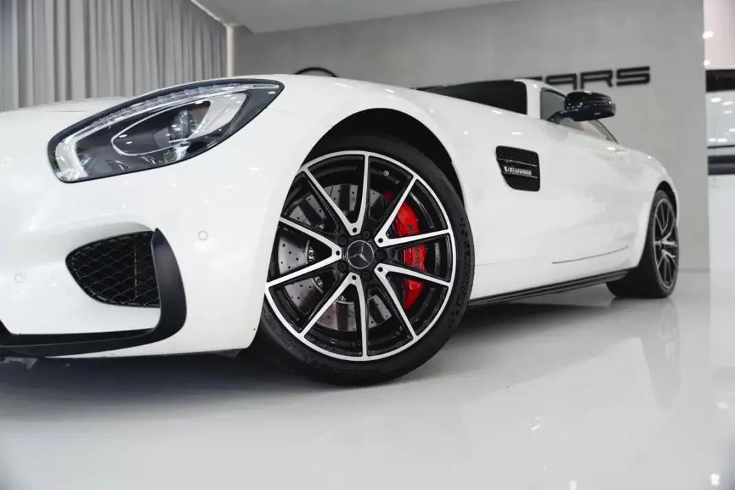 Mercedes-Benz AMG GT 2015 - 99950 EUR, 46786 km - 46786km - foto 4 de 59