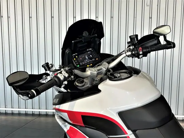 Ducati Multistrada 1260 Enduro 2017 - 16750 EUR, 38000 km - AUTO.MOTO.pt - 38000km - foto 37 de 42