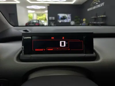 Citroën C4 Cactus 2015 - 10950 EUR, 186687 km - AUTO.MOTO.pt - 186687km - foto 29 de 46