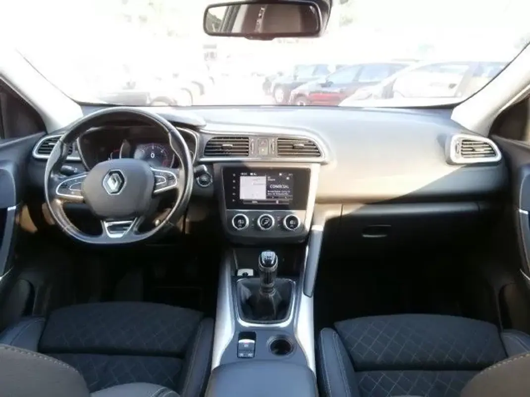 Renault Kadjar 2019 - 17900 EUR, 110677 km - AUTO.MOTO.pt - 110677km - foto 12 de 36