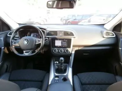 Renault Kadjar 2019 - 17900 EUR, 110677 km - AUTO.MOTO.pt - 110677km - foto 12 de 36