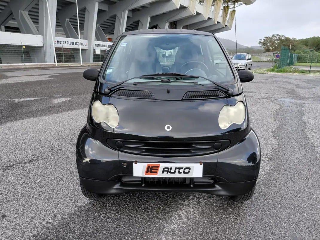 Smart Fortwo Cabrio 2004 - 3890 EUR, 224145 km - AUTO.MOTO.pt - 224145km - foto 11 de 18