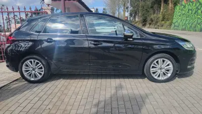 Citroën C4 2016 - 8990 EUR, 140000 km - AUTO.MOTO.pt - 140000km - foto 5 de 39