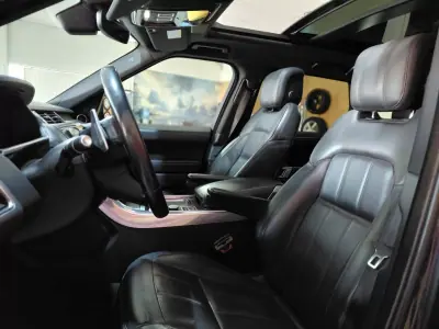 Land Rover Range Rover Sport 2019 - 57900 EUR, 128000 km - AUTO.MOTO.pt - 128000km - foto 23 de 34