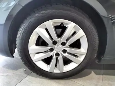 Peugeot 308 SW 2020 - 10990 EUR, 139592 km - AUTO.MOTO.pt - 139592km - foto 14 de 49