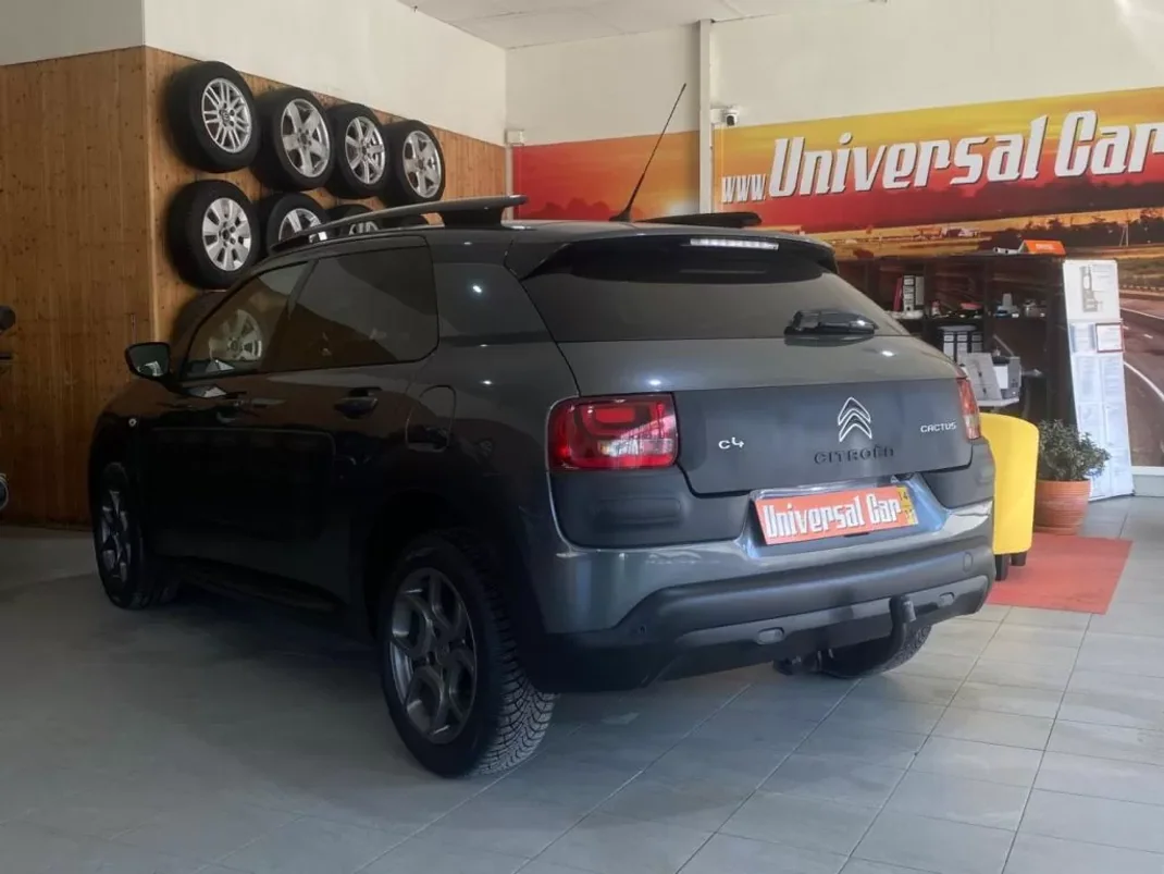 Citroën C4 Cactus 2014 - 11900 EUR, 169000 km - AUTO.MOTO.pt - 169000km - foto 3 de 16