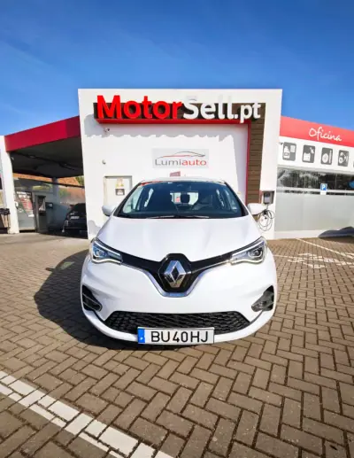 Renault Zoe 2020 - 15600 EUR, 92000 km - AUTO.MOTO.pt - 92000km - foto 10 de 10
