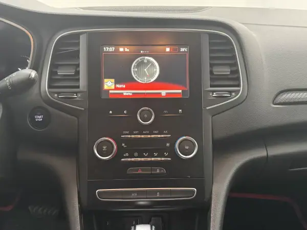 Renault Mégane 2019 - 15990 EUR, 111900 km - 111900km - foto 26 de 28