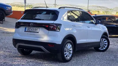 Volkswagen T-Cross 2022 - 16000 EUR, 74880 km - AUTO.MOTO.pt - 74880km - foto 3 de 20