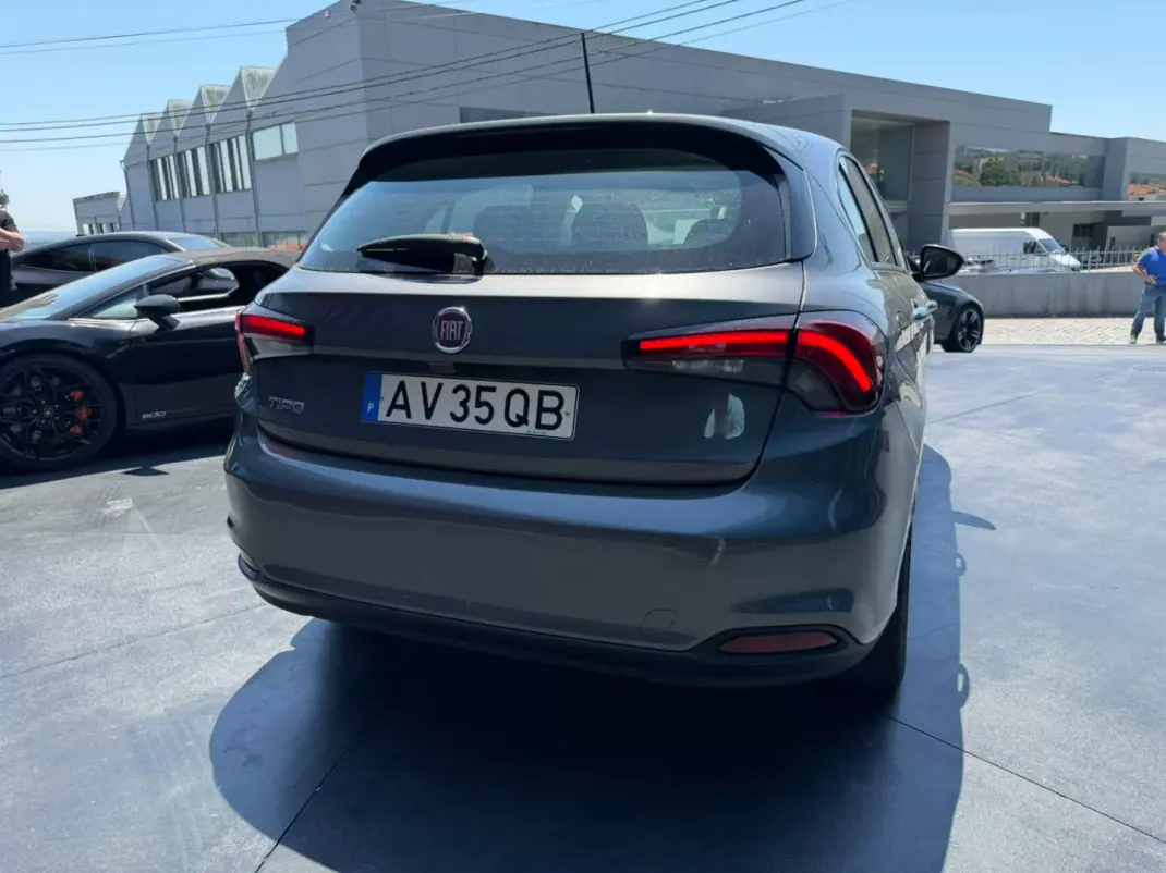 Fiat Tipo 2022 - 15300 EUR, 68245 km - 68245km - foto 4 de 11