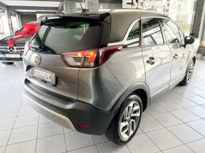 Opel Crossland X 2018 — foto 4 de 22