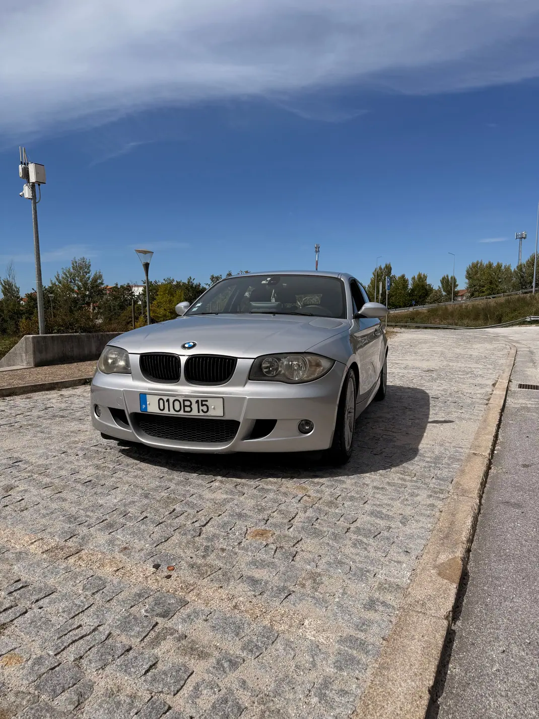 BMW 120 2007 - 8450 EUR, 309000 km - 309000km - foto 2 de 15