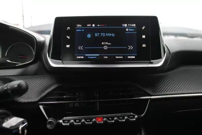 Peugeot 208 2022 - 16750 EUR, 121000 km - AUTO.MOTO.pt - 121000km - foto 9 de 18