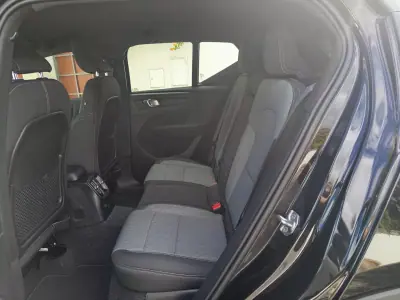 Volvo XC 40 2020 - 26990 EUR, 79100 km - 79100km - foto 12 de 21