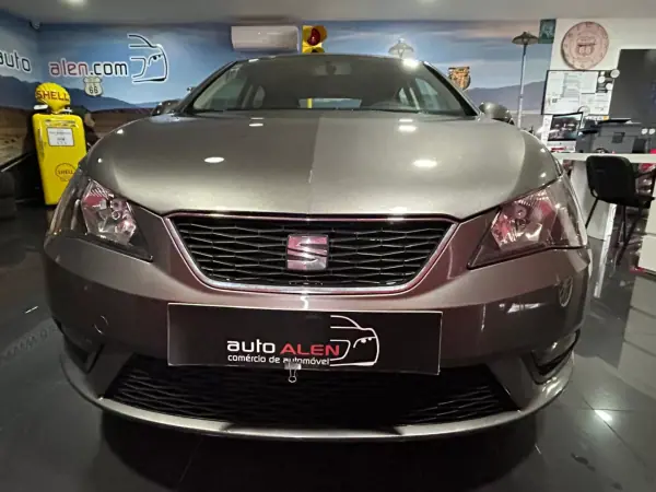 SEAT Ibiza 2017 - 8990 EUR, 267000 km - AUTO.MOTO.pt - 267000km - foto 2 de 16