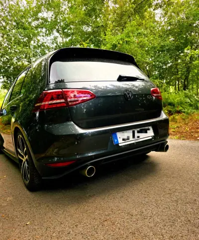 Volkswagen Golf 2016 - 18990 EUR, 157000 km - 157000km - foto 16 de 25