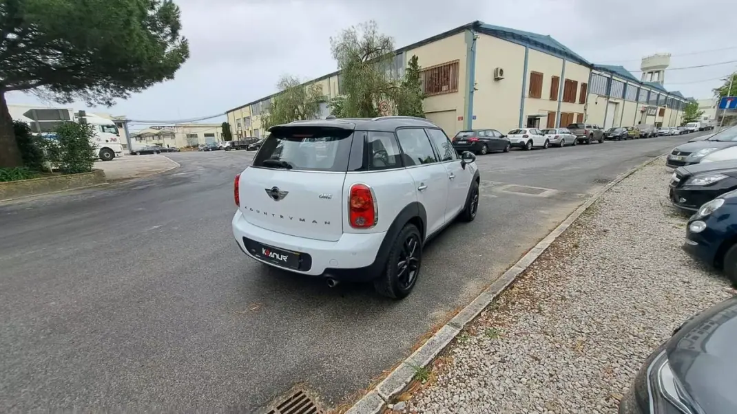 MINI Countryman 2014 - 12890 EUR, 124321 km - AUTO.MOTO.pt - 124321km - foto 4 de 43
