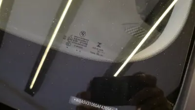 BMW 318 2020 - 21500 EUR, 264805 km - AUTO.MOTO.pt - 264805km - foto 27 de 62