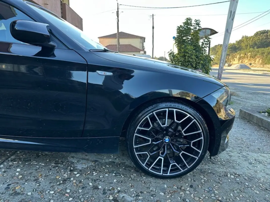 BMW 120 2013 - 17500 EUR, 154360 km - AUTO.MOTO.pt - 154360km - foto 13 de 46