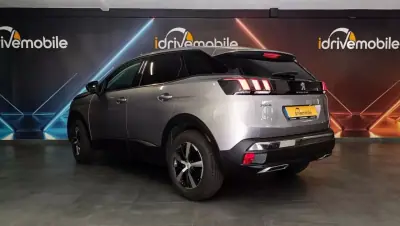 Peugeot 3008 2017 — foto 2 de 46