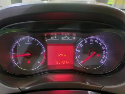 Opel CORSA VAN 1.3 CDTI 2018 - 8750 EUR, 160901 km - AUTO.MOTO.pt - 160901km - foto 5 de 7