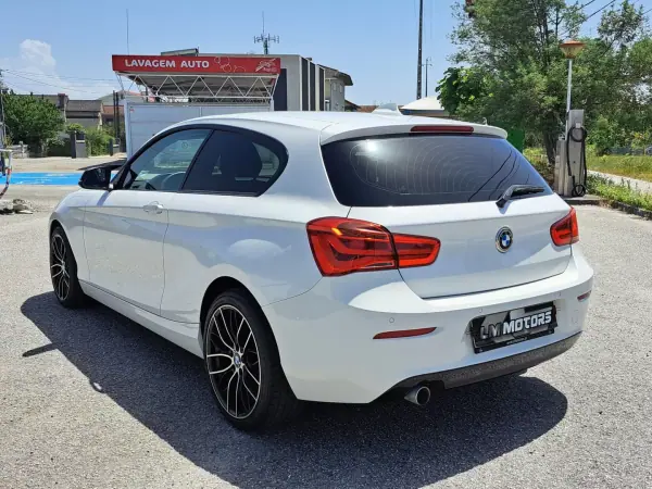 BMW 114 2015 - 11950 EUR, 244189 km - AUTO.MOTO.pt - 244189km - foto 9 de 48