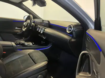 Mercedes-Benz A 180 2019 - 26990 EUR, 125000 km - AUTO.MOTO.pt - 125000km - foto 36 de 44