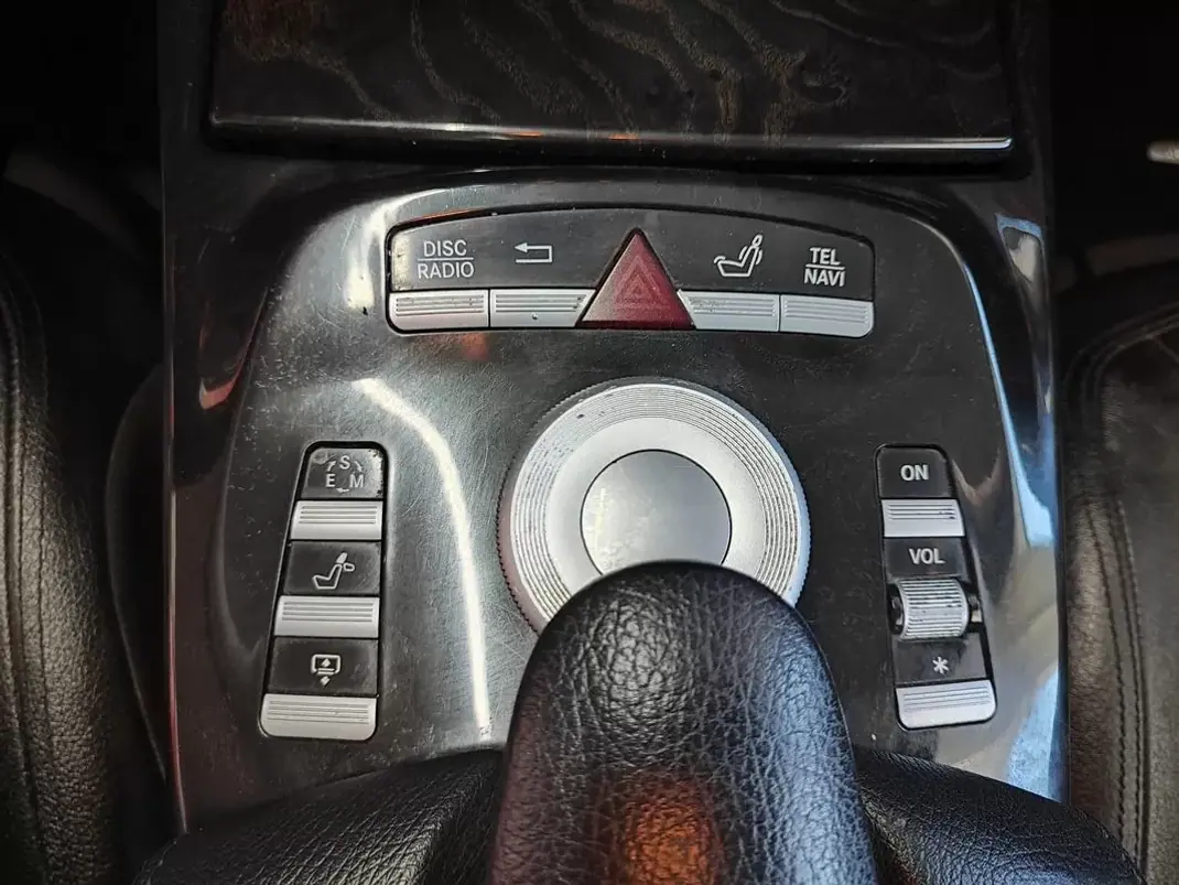 Mercedes-Benz S 350 2012 - 12950 EUR, 380000 km - AUTO.MOTO.pt - 380000km - foto 32 de 37