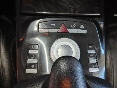 Mercedes-Benz S 350 2012 - 12950 EUR, 380000 km - AUTO.MOTO.pt - 380000km - foto 32 de 37