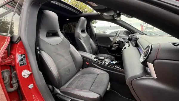Mercedes-Benz CLA 220 2021 - 30990 EUR, 159000 km - AUTO.MOTO.pt - 159000km - foto 43 de 47