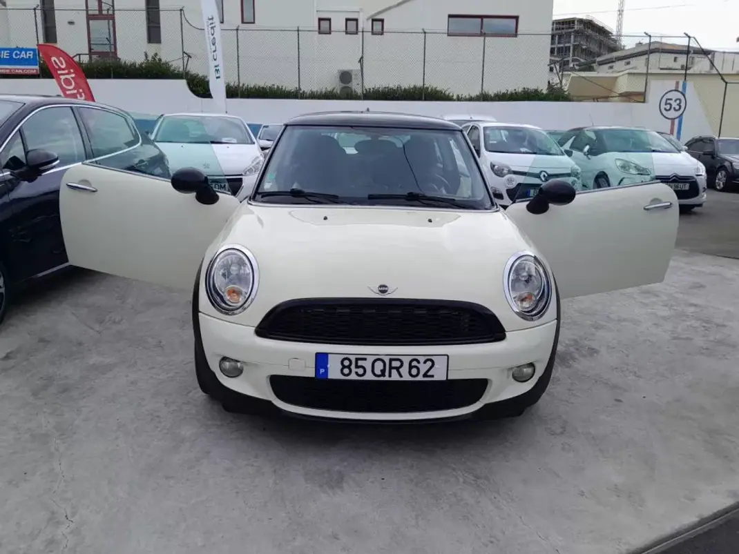 MINI Cooper 2008 - 9900 EUR, 208661 km - AUTO.MOTO.pt - 208661km - foto 1 de 14
